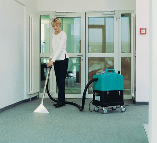 1215 Extractor de moqueta de limpieza profunda alt 2